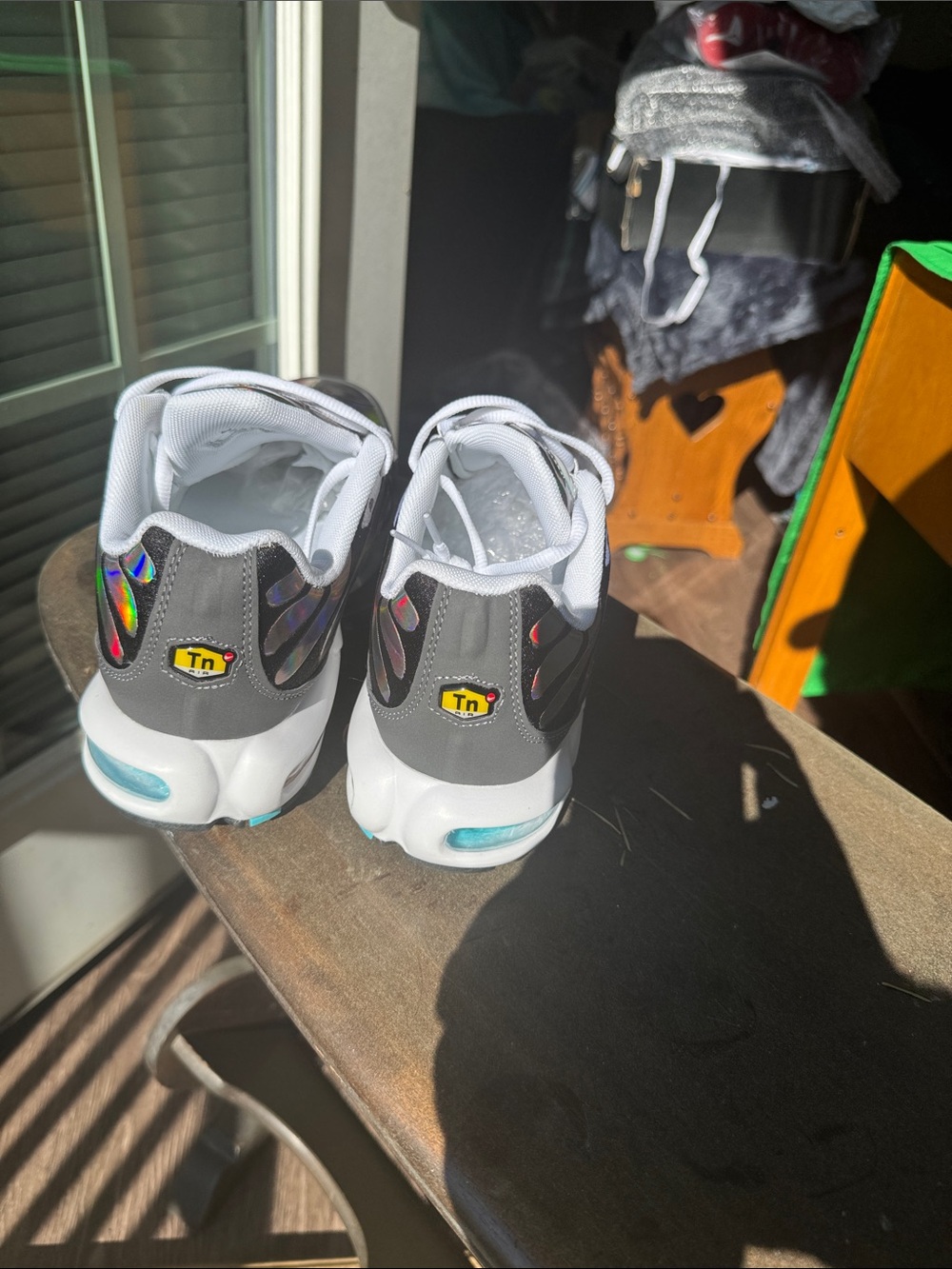 New! Nike Air Max Plus “Holographic Iridescent” Silver/White Trainers - Picture 5 of 9